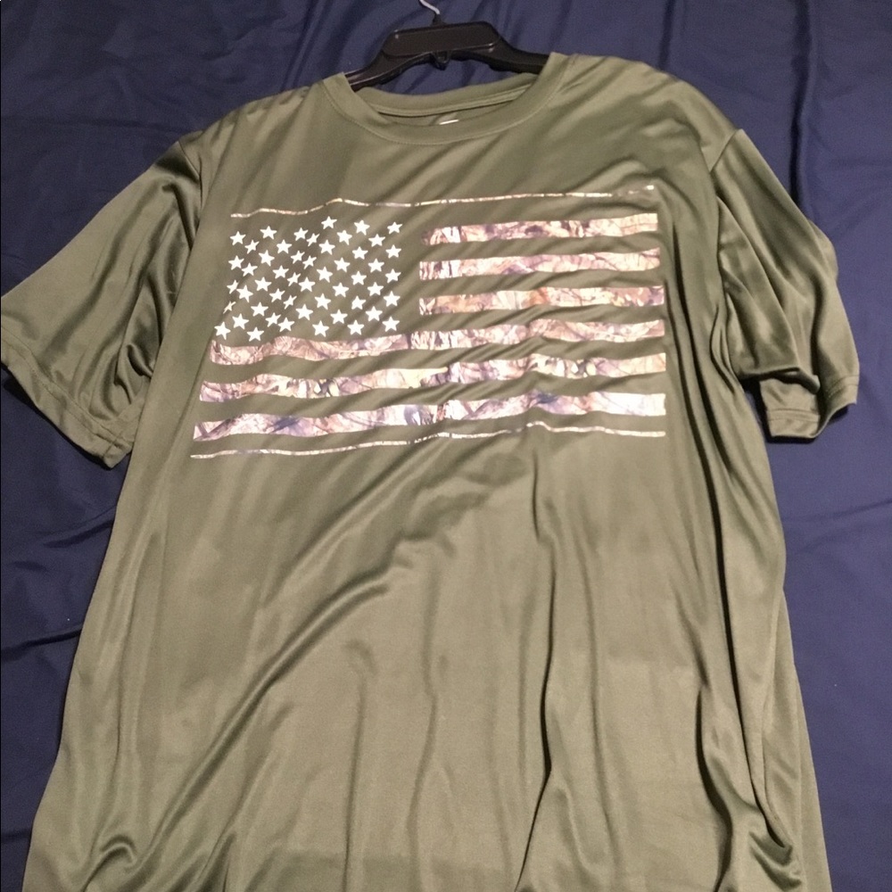 Mossy Oak dri wick shirt XL